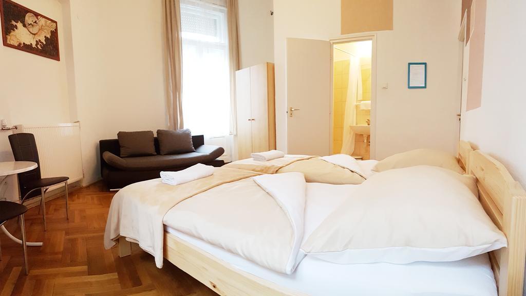 Westend Minihotel Budapest Luaran gambar