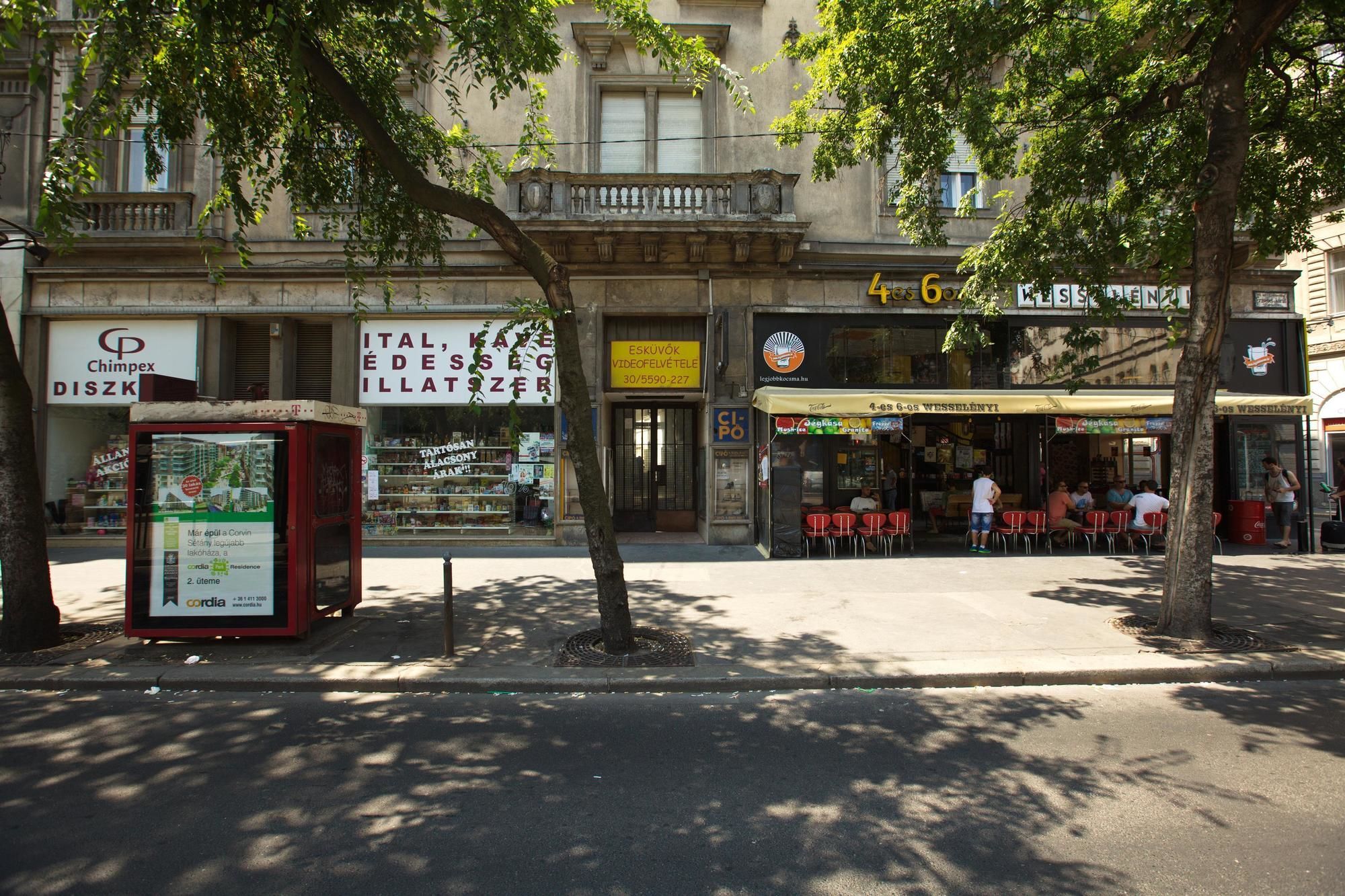 Westend Minihotel Budapest Luaran gambar