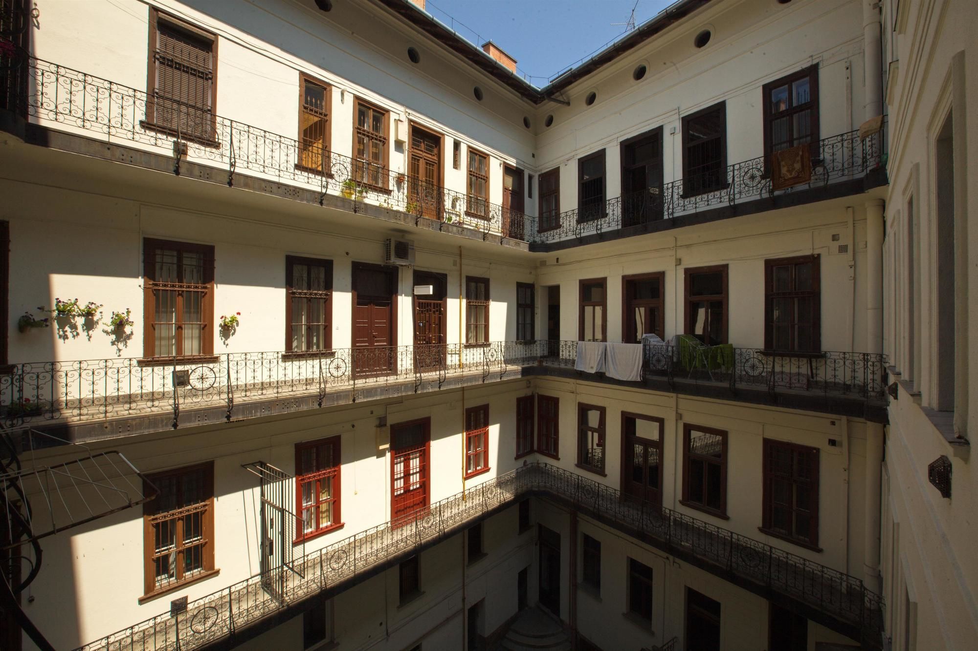 Westend Minihotel Budapest Luaran gambar